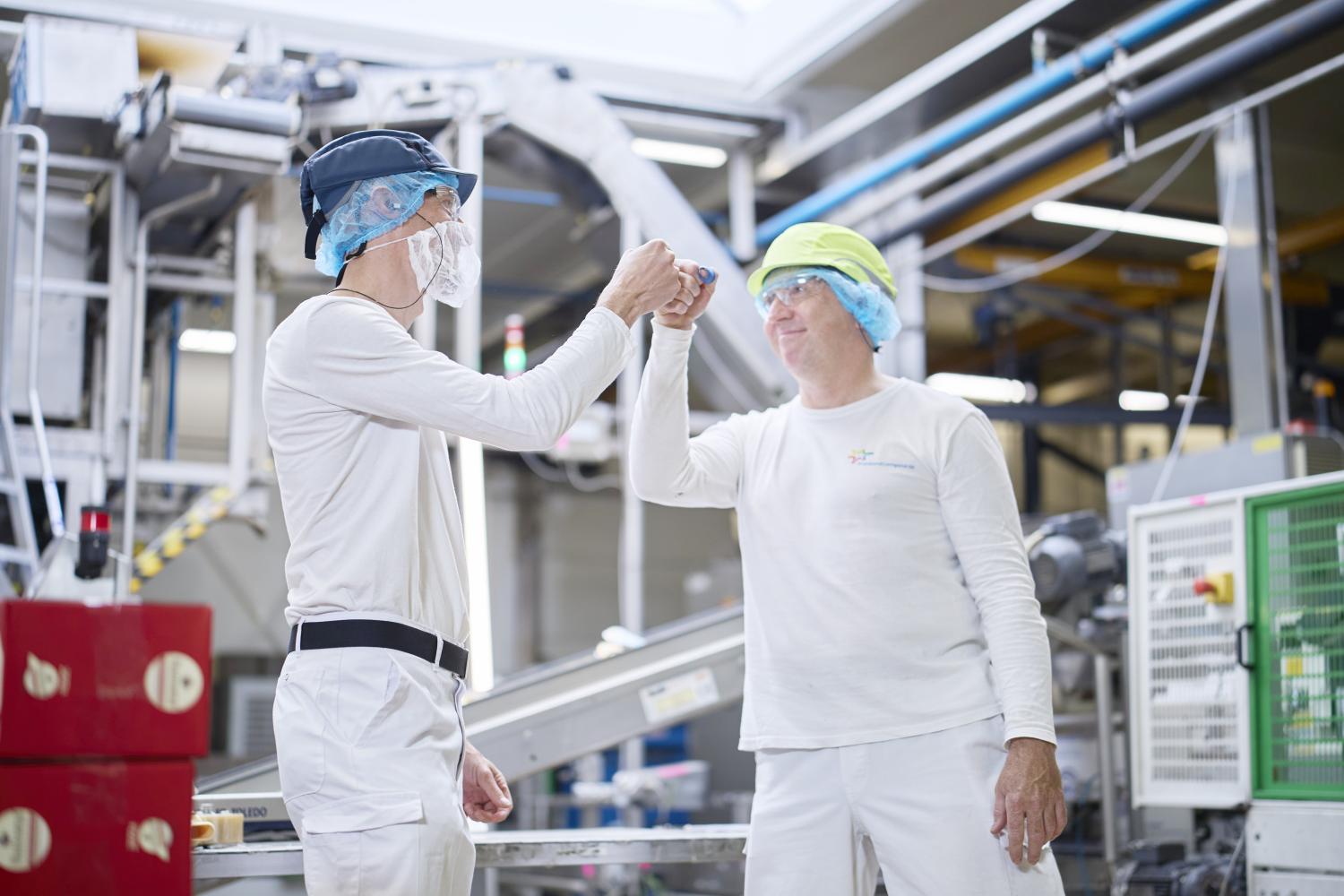 Pieter Lietar - Chemistry Specialist + Erwin Ceuppens - Maintenance Engineer